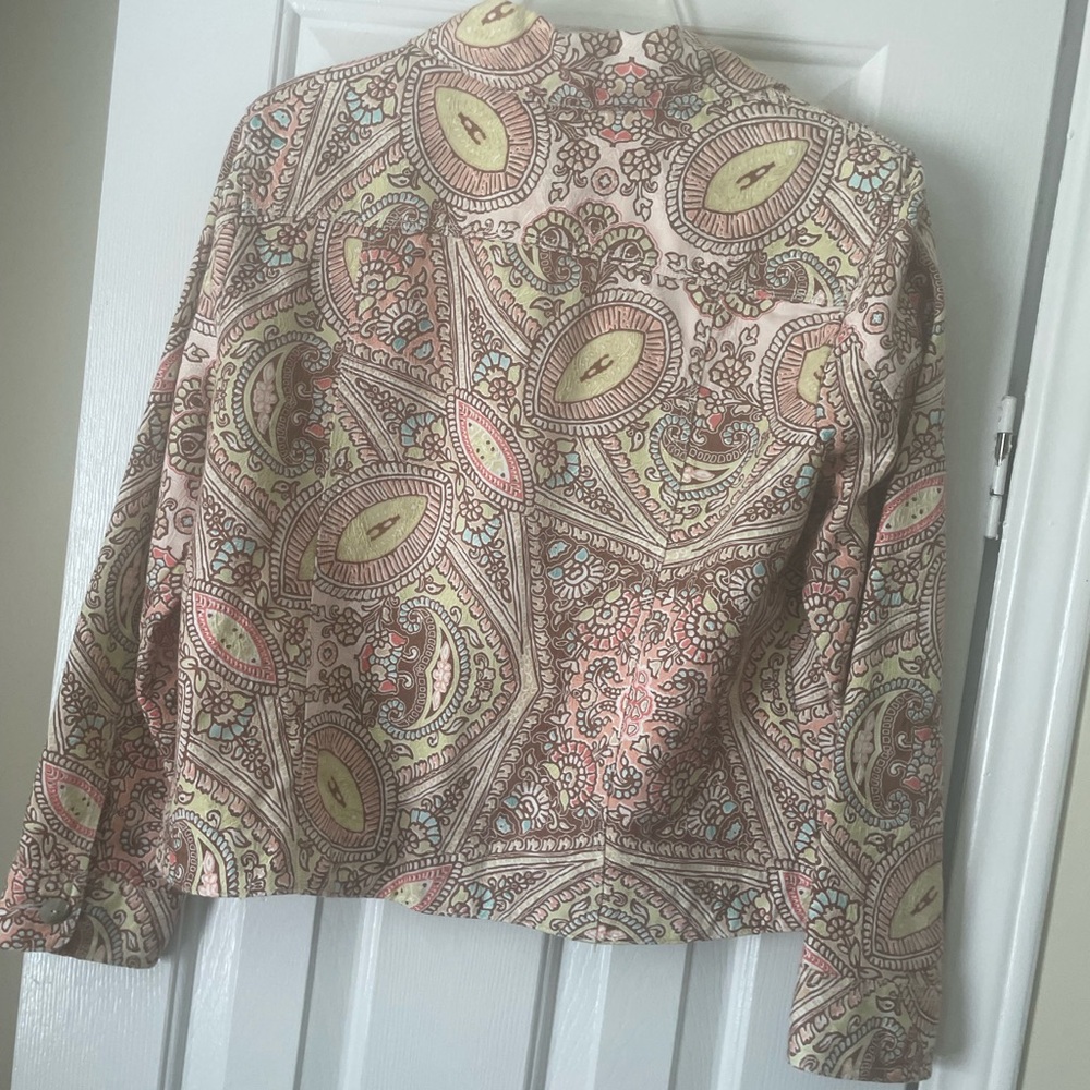 Floral jacket - Picture 3 of 3